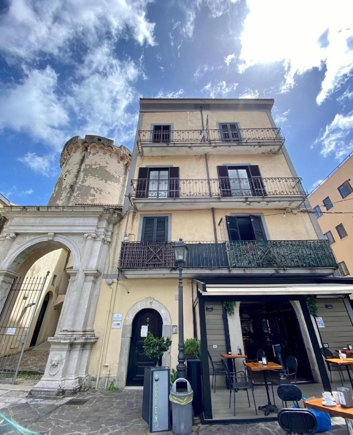 Casa Vacanze Torre Di Mola Formia Buitenkant foto